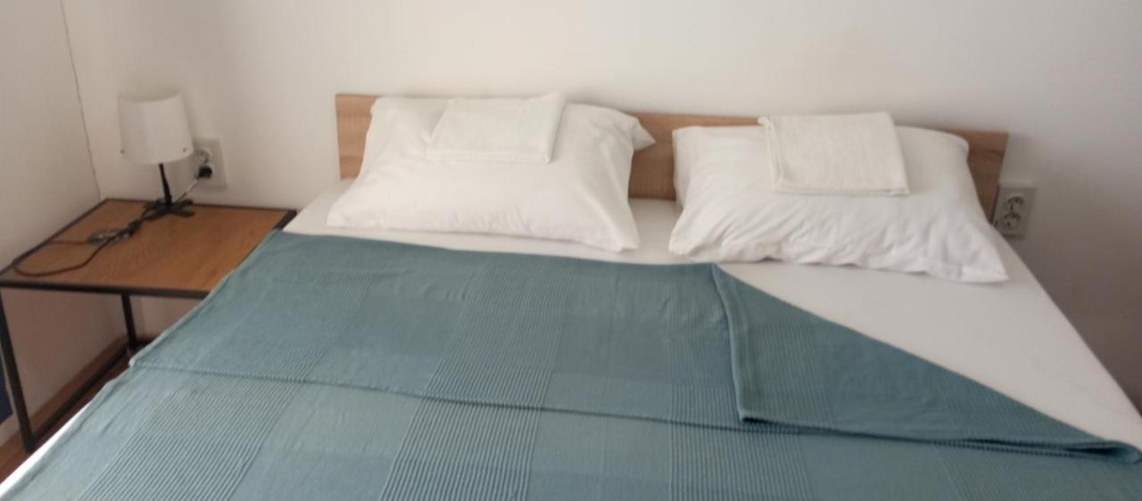 Airport Md Rooms Belgrád Kültér fotó